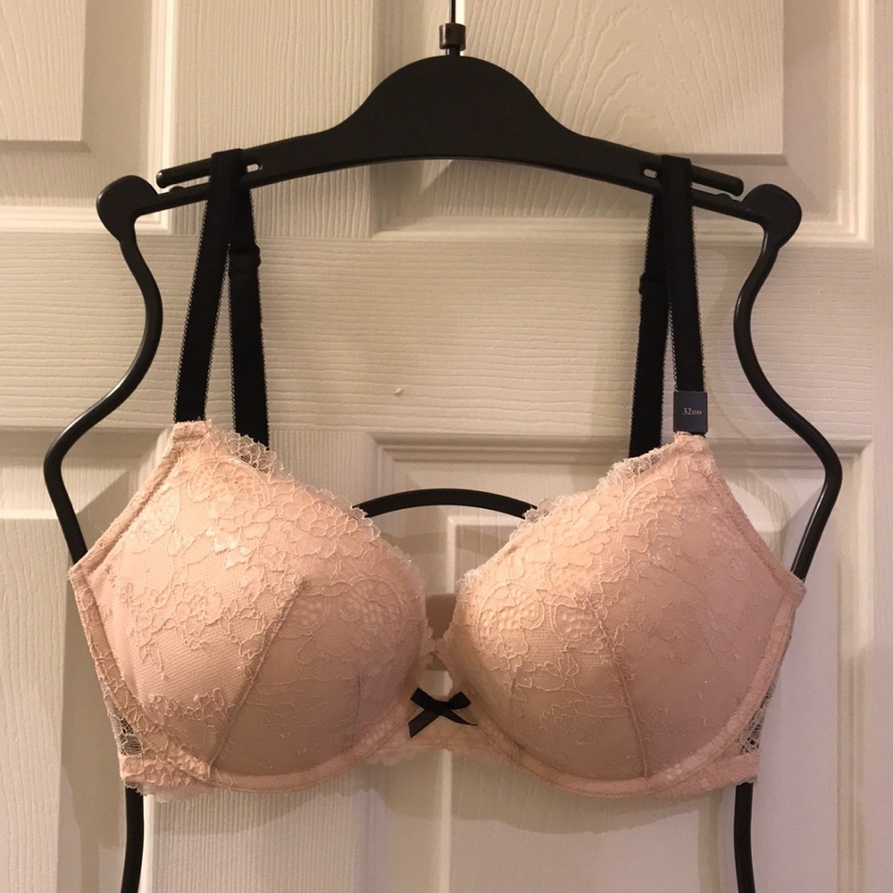 Victoria's Secret Dream Angels Push-Up Bra